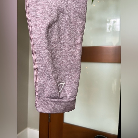 Gymshark mid rise Mauve pink leggings size small - Picture 4 of 5